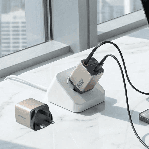 Micropack Wall Charger with Retractable Cable - Fast Charging - 65 Watt - GaN - Cable USB-C & Port USB-C - MWC-265 - SFI Group - 2