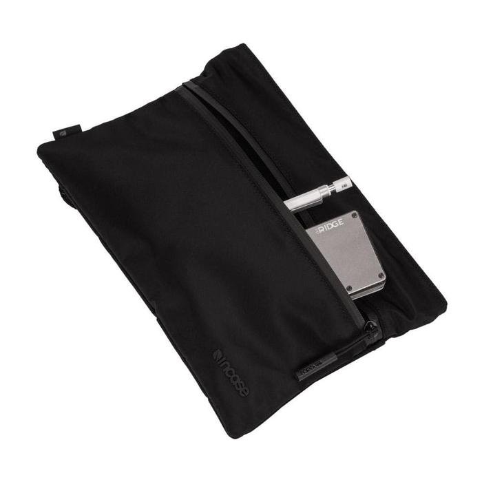 Incase Shoulder Bag Sling Bag With Flight Nylon (INTR400622) | Tas Selempang Pria Wanita | Sling Bag Pria dan wanita | Tas selempang kecil | Sling Bag kecil | Miini Sling Bag | Small Shoulder Bag - 3