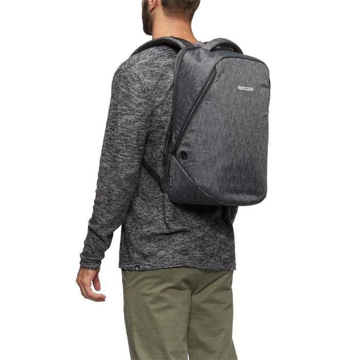 Incase Reform Backpack For Macbook Up To 16 Inch with Tensaerlite Nylon Black - Ransel Laptop | Tas pria | Tas laptop | Tas Kantor | Tas sekolah | Ransel Kerja | Ransel Kantor | Ransel Pria | INCO100340-NYB - 3