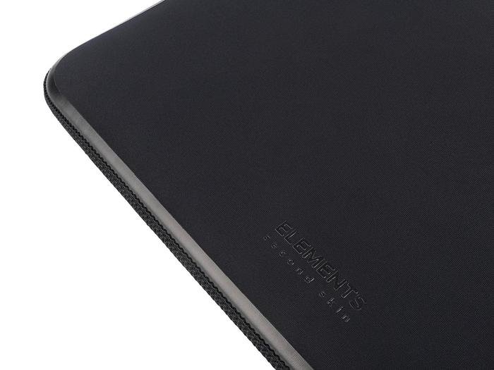 NEW ARRIVAL- Tucano Sleeve Second Skin for MacBook Air/Pro 13" and laptop 12"| Sleeve Macbokk Air M3 13 inch | Sleeve MacBook | Laptop sleeve case | Macbook sleeve | Pelindung Laptop | Laptop Bag | BF-E-MB213-BK - 5