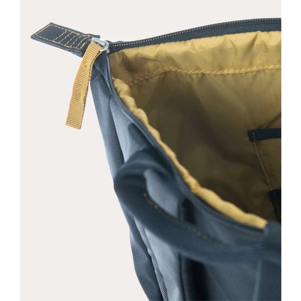 Tucano Backpack Smilzo Zaino For Laptop / Macbook Up to 13'' (BKSM13) | Tas Pria | Tas Traveling | Ransel Laptop | Tas Laptop | Tas pria | Tas Traveling | Tas kantor | Tas Kerja Pria | Ransel Kantor | Ransel Kerja | Ransel Pria | Ransel Travel - 3